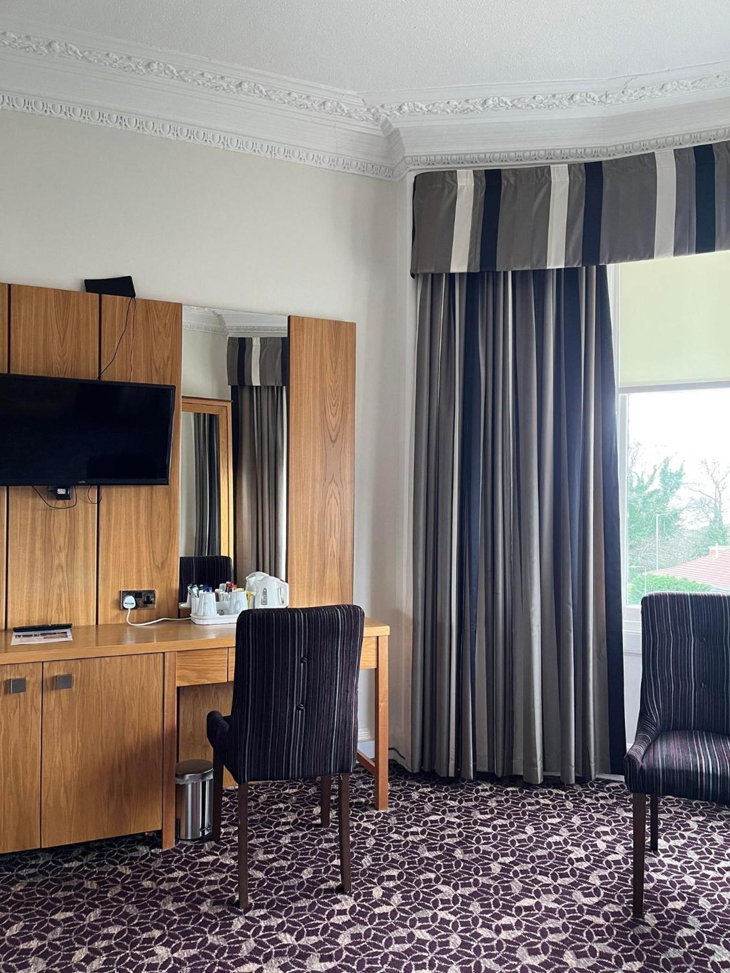 The Strathearn Hotel Dysart Extérieur photo